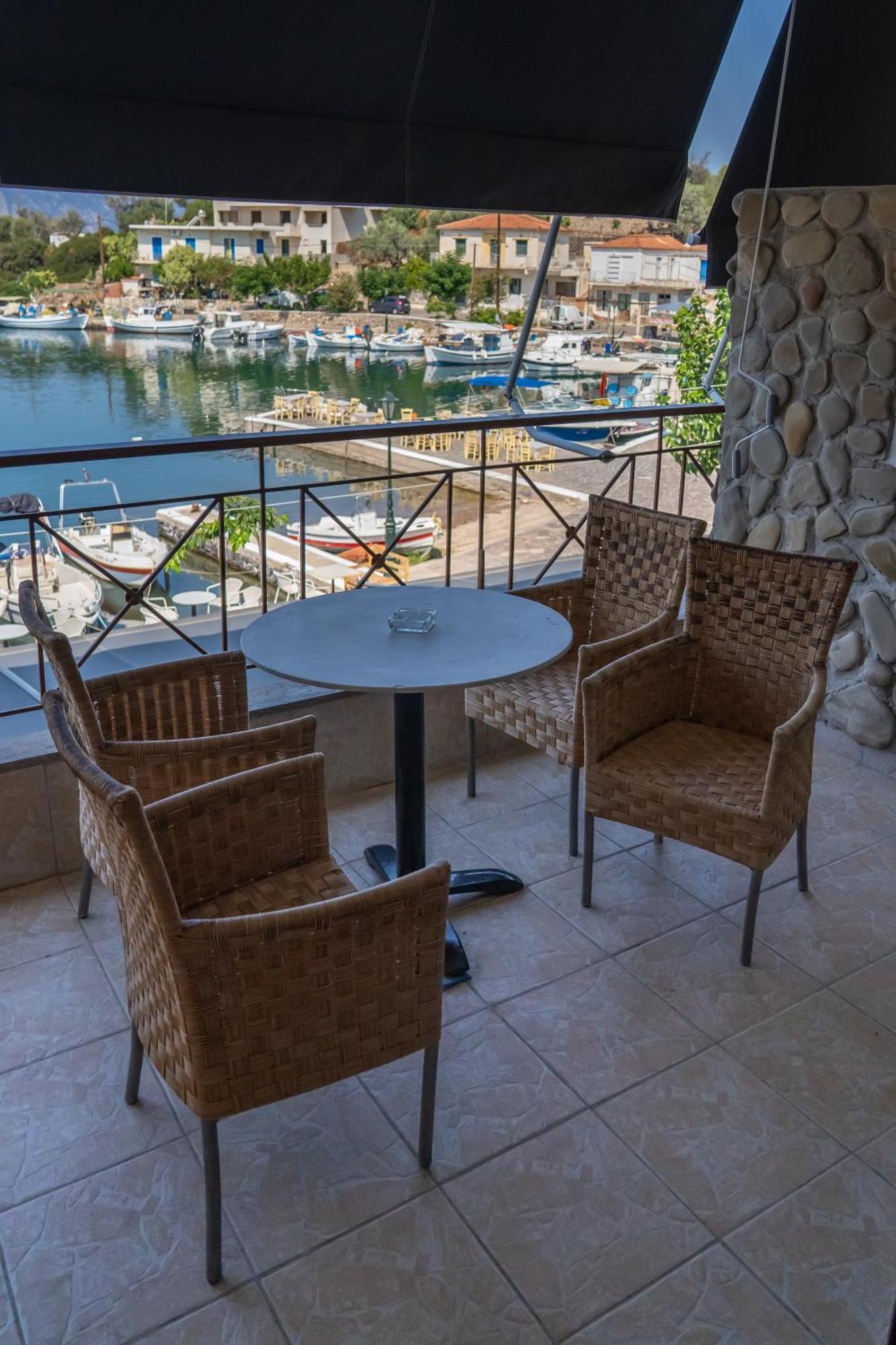 Prego Living Apartments Vathi  Exterior foto